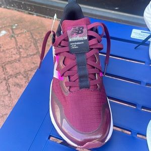 Women’s New balance sneaker